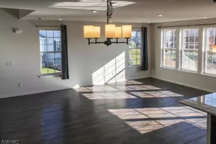 601 Charleston Dr, Monroe Township, NJ 08831 - Photo 15