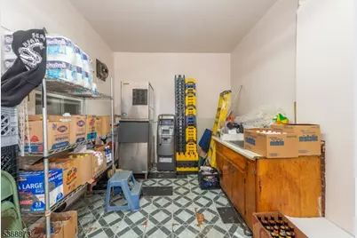 609 Madison Ave #2, Paterson, NJ 07514 - Photo 5