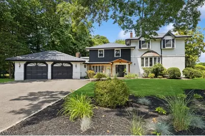 3 Martin Pl, Fairfield, NJ 07004 - Photo 1