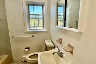 565 Grove St, Clifton, NJ 07013 - Photo 9