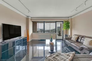 1203 River Rd, Edgewater, NJ 07020 - Photo 5