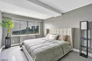 1203 River Rd, Edgewater, NJ 07020 - Photo 13