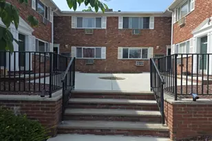 104 N Beverwyck Rd, Parsippany, NJ 07034 - Photo 1