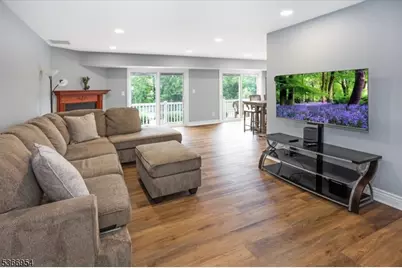 56 Woods Edge Dr, Roxbury Township, NJ 07876 - Photo 1