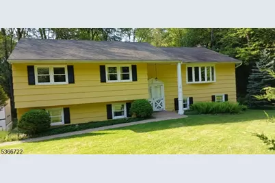 82 Radtke Rd, Randolph Township, NJ 07869 - Photo 1