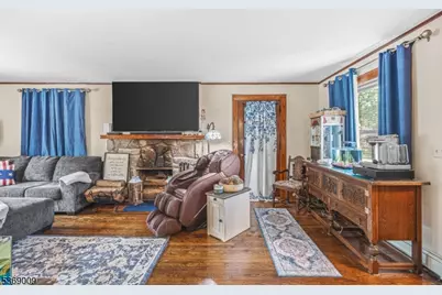 40 1st St, Fanwood, NJ 07023 - Photo 3