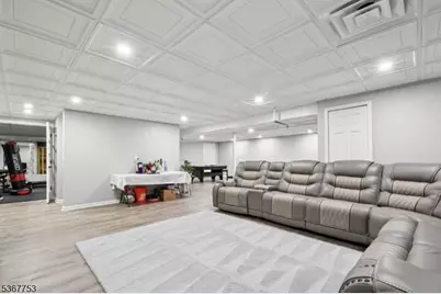 179 Sunshine Dr, Piscataway Township, NJ 08854 - Photo 1