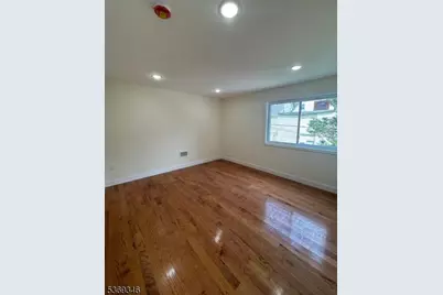 132 Steuben St, East Orange, NJ 07018 - Photo 5