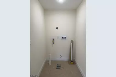 132 Steuben St, East Orange, NJ 07018 - Photo 7