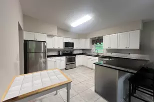 34 Lakeside Dr, Vernon, NJ 07461 - Photo 3