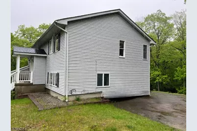 34 Lakeside Dr, Vernon, NJ 07461 - Photo 15