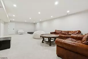 44 Willow Ln, Parsippany, NJ 07054 - Photo 27