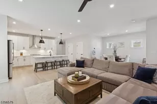 44 Willow Ln, Parsippany, NJ 07054 - Photo 11