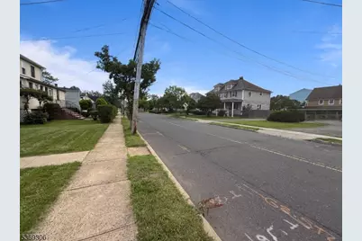 606 Vosseller Ave, Bound Brook, NJ 08805 - Photo 17