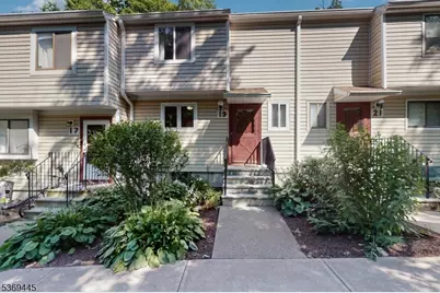 19 Fox Tail Ln, Hardyston Township, NJ 07419 - Photo 1