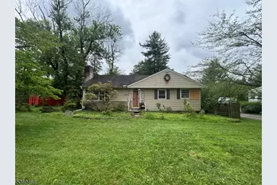 2044 Washington Valley Rd, Bridgewater, NJ 08836 - Photo 1