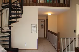 1 Silver Star Ct, Vernon, NJ 07462 - Photo 17