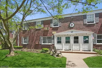 43A W Roselle Ave, Roselle Park, NJ 07204 - Photo 1