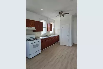782 Bergen St #3, Newark, NJ 07108 - Photo 9
