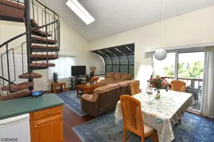 4 Acapulco Princess Pl U, Vernon, NJ 07462 - Photo 5