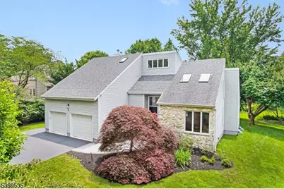 37 Compton Ct, Bernards Township, NJ 07920 - Photo 1