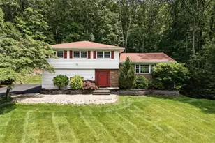 10 Mabro Dr, Denville, NJ 07834 - Photo 1