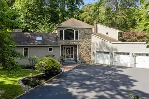 2 Derby Ln, East Brunswick Township, NJ 08816 - Photo 1