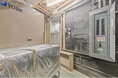 89 Main St, Little Falls Township, NJ 07424 - Photo 31