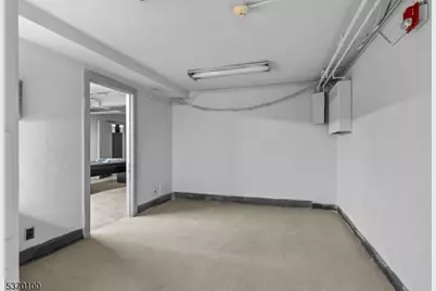 89 Main St, Little Falls Township, NJ 07424 - Photo 39