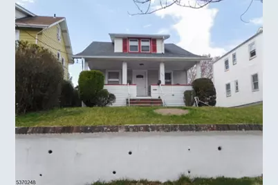 348 Lakeview Ave, Clifton, NJ 07011 - Photo 1