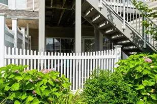 79 Ashley Ct, Bedminster Township, NJ 07921 - Photo 1