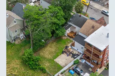 73 N 6th St, Paterson, NJ 07522 - Photo 9