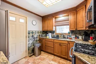 518 Eagle Rock Ave, Roseland, NJ 07068 - Photo 7