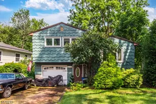 10 Riverside Dr, Denville, NJ 07834 - Photo 1