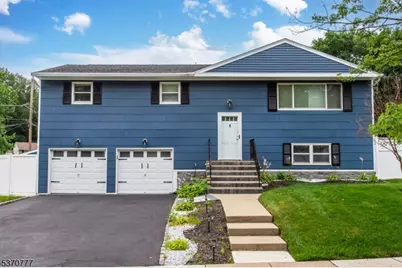 6 Burnham Pl, Mount Olive, NJ 07836 - Photo 1