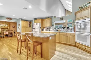 18 Hickory Run Rd, Lebanon Township, NJ 07830 - Photo 9