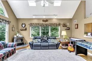 18 Hickory Run Rd, Lebanon Township, NJ 07830 - Photo 17