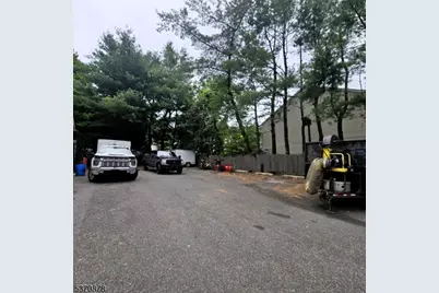 223 New St, Woodland Park, NJ 07424 - Photo 3