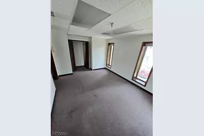 25 Craig Pl, North Plainfield, NJ 07060 - Photo 19