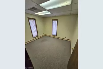 25 Craig Pl, North Plainfield, NJ 07060 - Photo 13