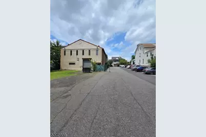 25 Craig Pl, North Plainfield, NJ 07060 - Photo 7