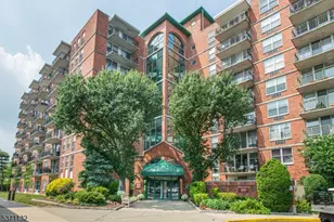 300 Main St, Little Falls Township, NJ 07424 - Photo 1