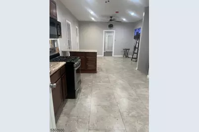 27 Highland Ter, Irvington, NJ 07111 - Photo 17