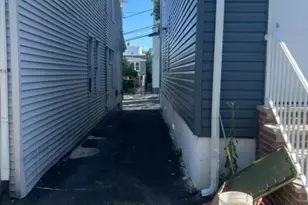 27 Highland Terrace, Irvington, NJ 07111 - Photo 3