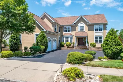 9 Supra Ct, Franklin Township, NJ 08540 - Photo 1