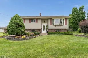 220 S 6th St, Lopatcong Township, NJ 08865 - Photo 1