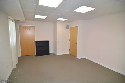 26 Main St, Flemington, NJ 08822 - Photo 7