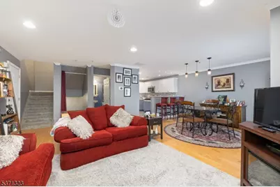 56 King George Rd, Green Brook Township, NJ 08812 - Photo 7