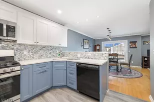 56 King George Rd, Green Brook Township, NJ 08812 - Photo 11