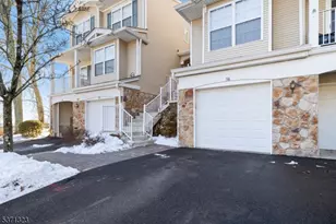 56 King George Rd, Green Brook Township, NJ 08812 - Photo 3